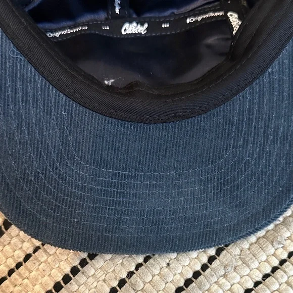 Blue Cap - Picture 9 of 11